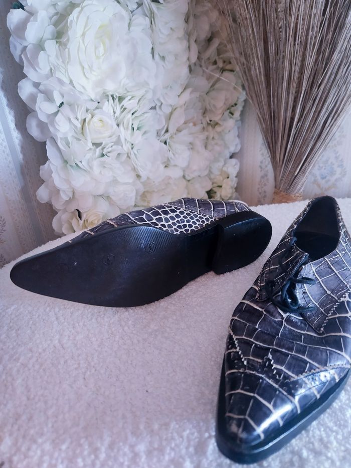 Chaussures Emporio Armani tbe - photo numéro 3
