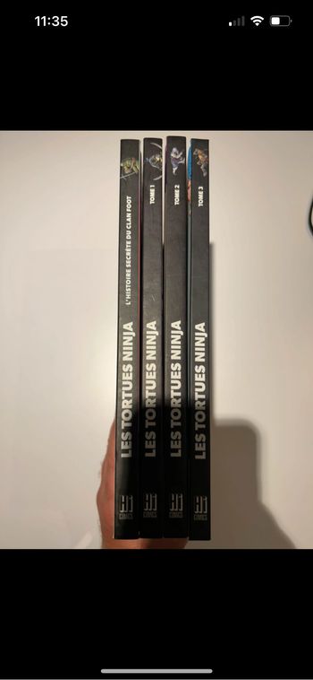 Comics tortues ninja Lot de 4 comics