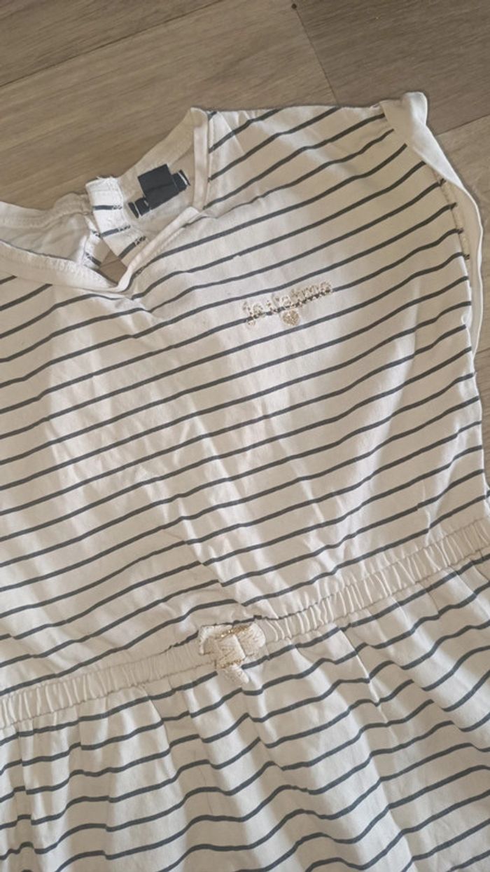Robe marine taille 24 mois marque Kiabi - photo numéro 2