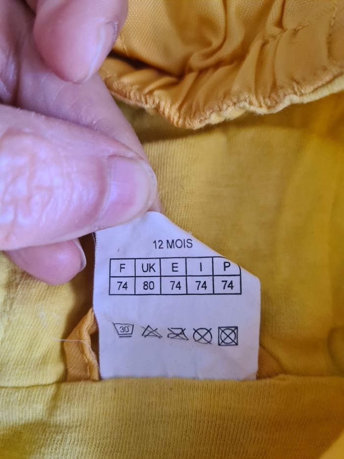 Blouson coupe vent jaune / Taille 12 mois - photo numéro 3