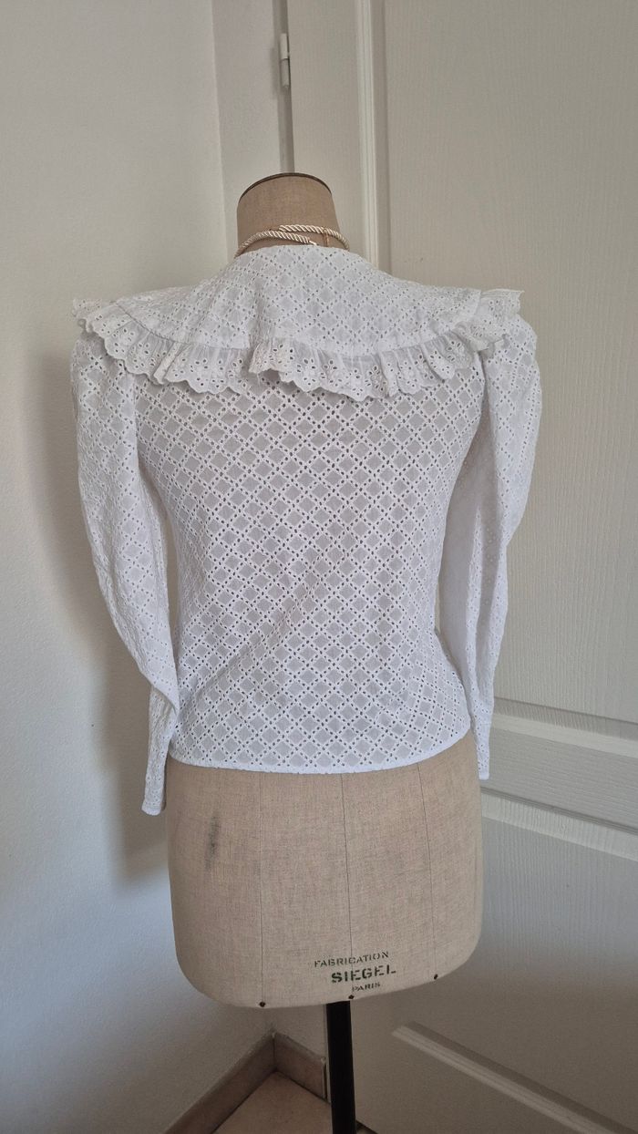 Chemise blanche broderie anglaise - photo numéro 2
