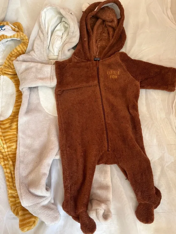 Lot 3 pyjamas/ sur pyjamas taille 3 mois - photo numéro 3