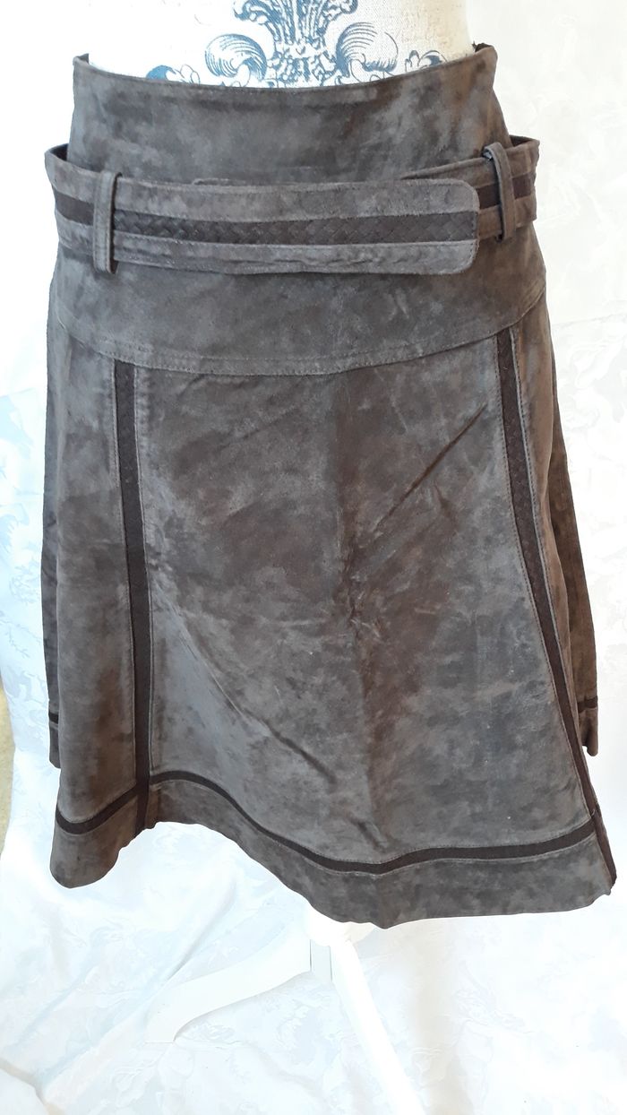 Faby27800 Jupe femme "Promod" en cuir marron, T 38 - photo numéro 3