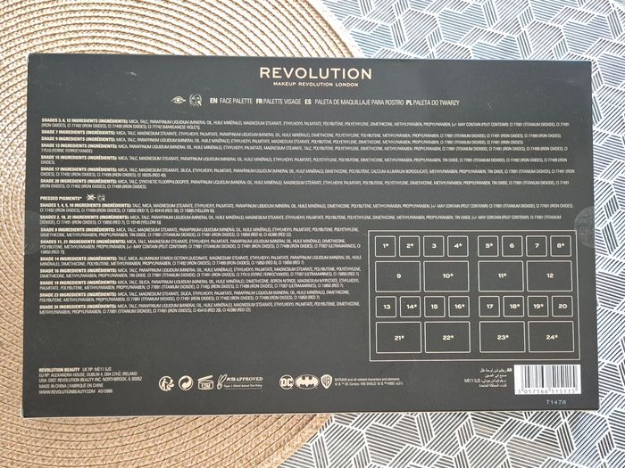 Palette fards et highlighter batman - photo numéro 2