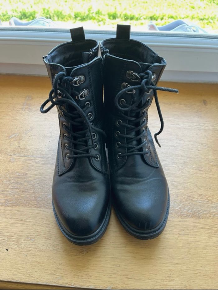 Chaussure - photo numéro 3