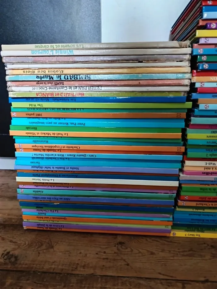 Lot de 97 livres du Club Du Livre Disney - photo numéro 2