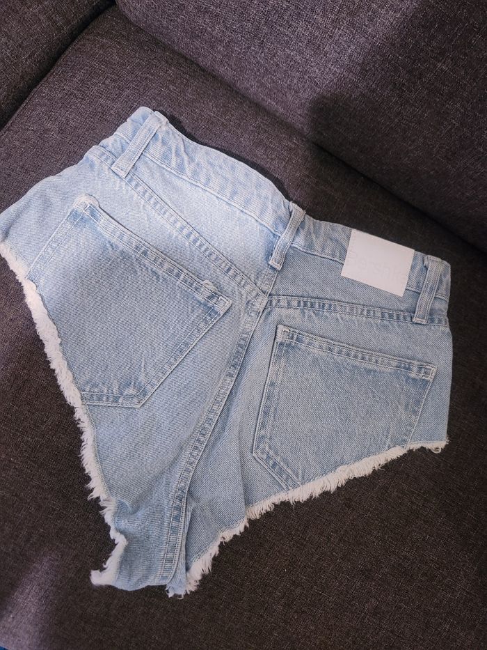 Short en jeans court neuf - photo numéro 5