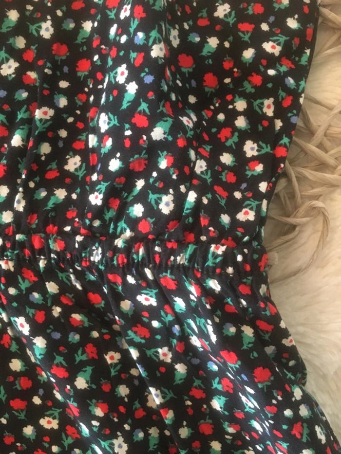 Superbe robe à fleurs et bretelles - photo numéro 3