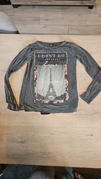 T shirt gris foncé à manches longues, Bershka, taille 28 M, nickel