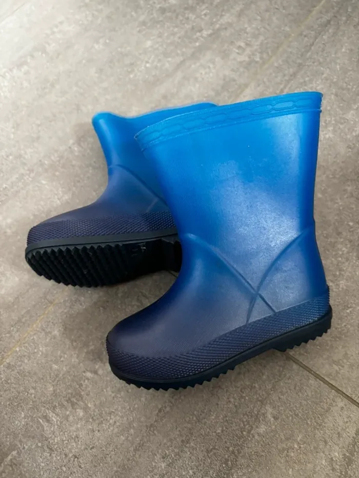Bottes de pluie taille 20-21 - photo numéro 5