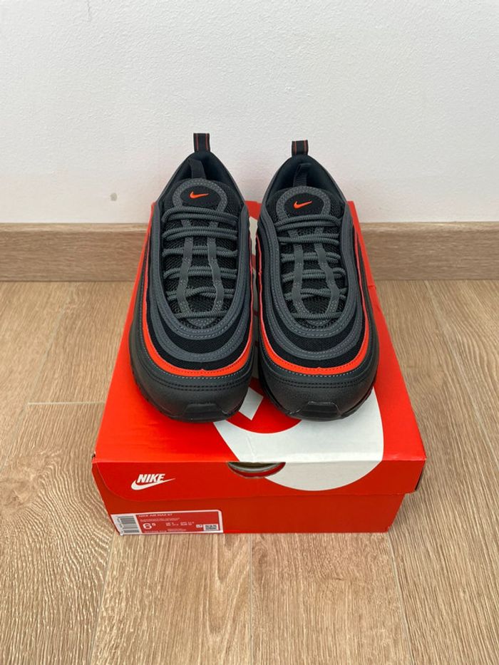 Nike Air Max 97 Black Anthracite Picante Taille 39 - photo numéro 3