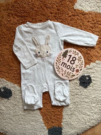 Pyjama taille 18 mois