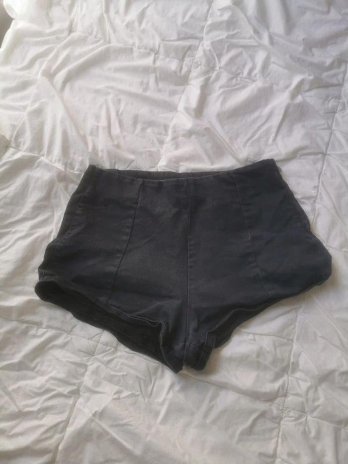 Lot de 2 shorts taille 36-38 - photo numéro 5