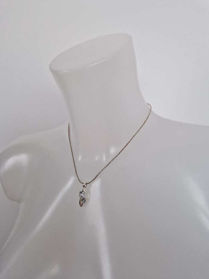 Collier argenté avec sa boîte - photo numéro 5