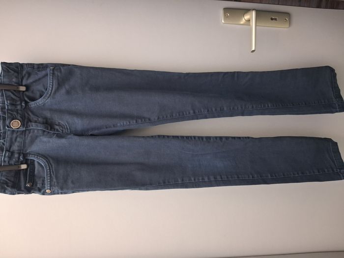 Pantalon jean bleu- 9/10 ans