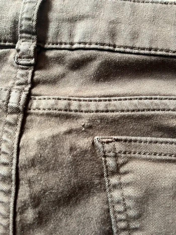 Pantalon slim # Guess - photo numéro 5