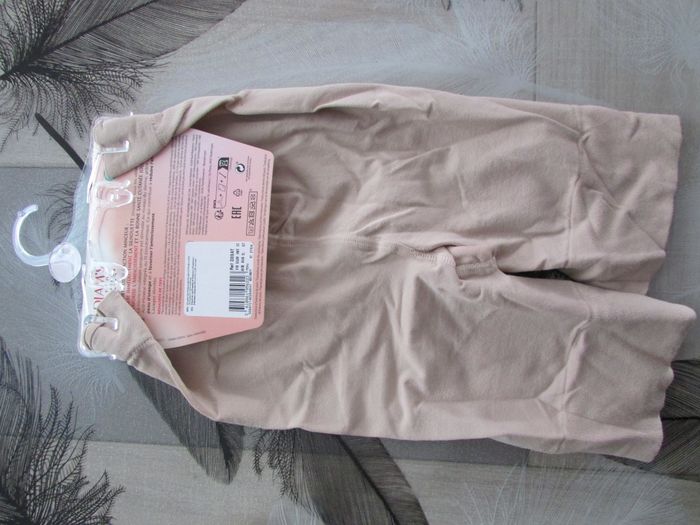 Panty gainant Action Minceur DIM Taille 42/44 - photo numéro 5