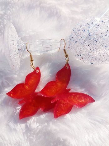 Boucles d'oreilles papillons rouge orange 