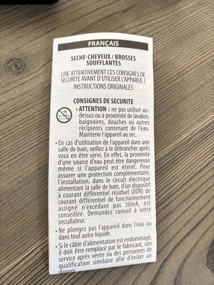 Sèche-cheveux brosses soufflantes Babyliss - photo numéro 5