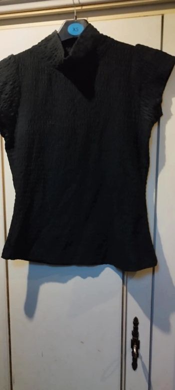 T-shirt avec col