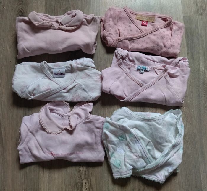 Lot vêtements fille 3 mois - photo numéro 4