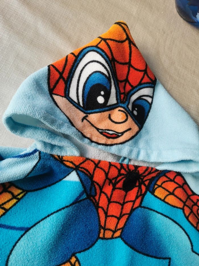 Cape de bain 2/4 ans - photo numéro 2