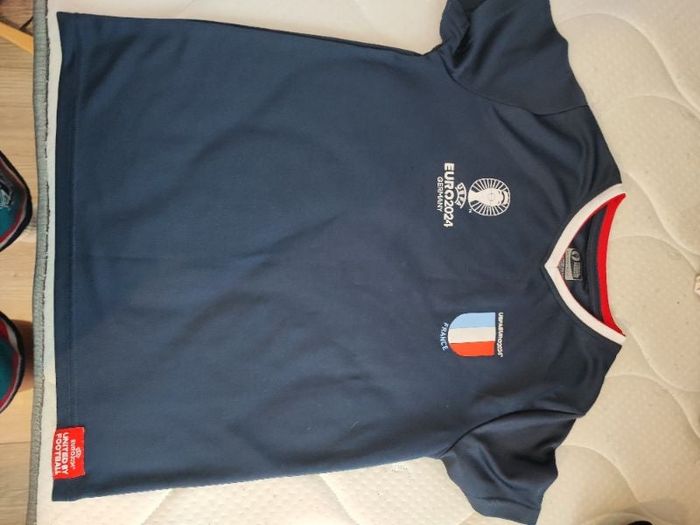 T-shirt France