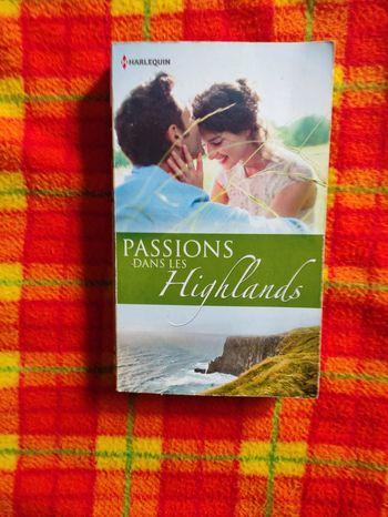 Passions dans les Highlands Harlequin HS.vintage