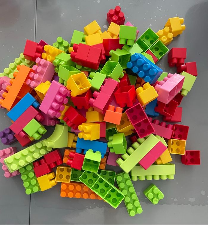 Grand Sac de Blocs de Mega Bloks colorés - photo numéro 7
