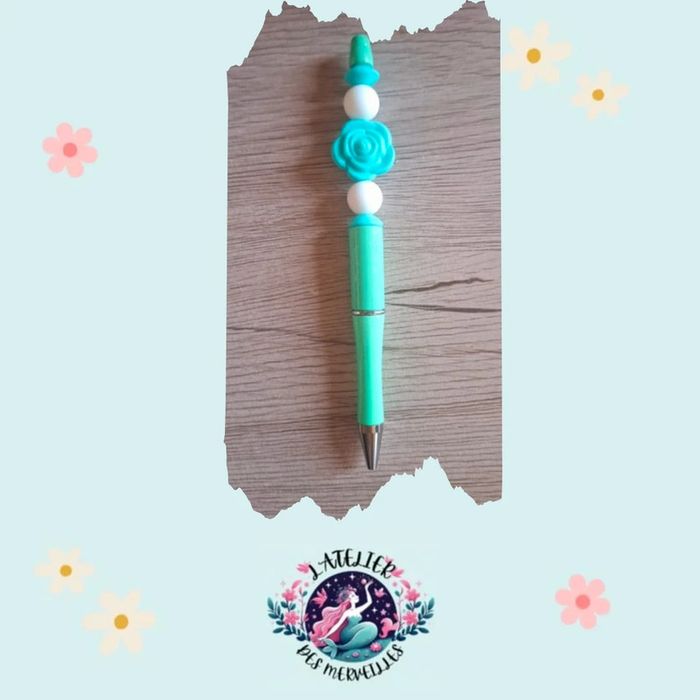 Bic avec perle en silicone disney fleure - photo numéro 2