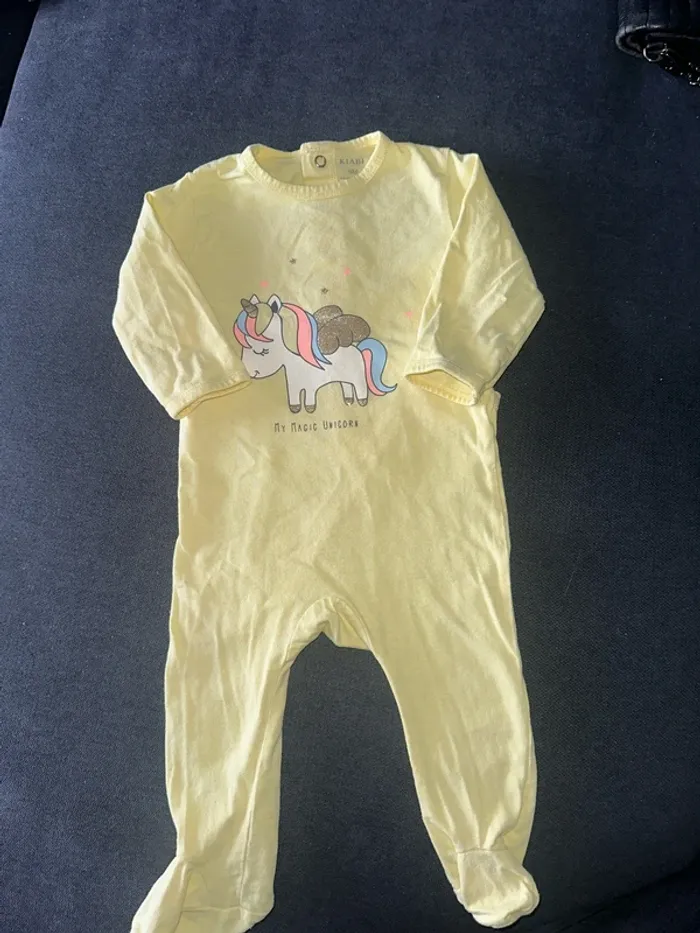 Pyjama bébé 9 mois - photo numéro 2