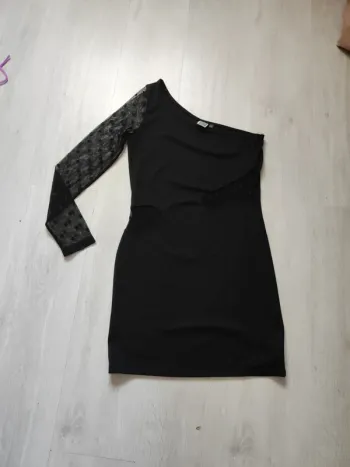 Robe une manche