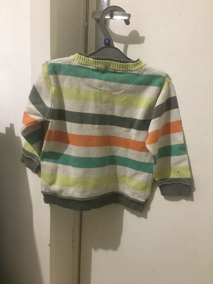 Joli pull bébé - photo numéro 3