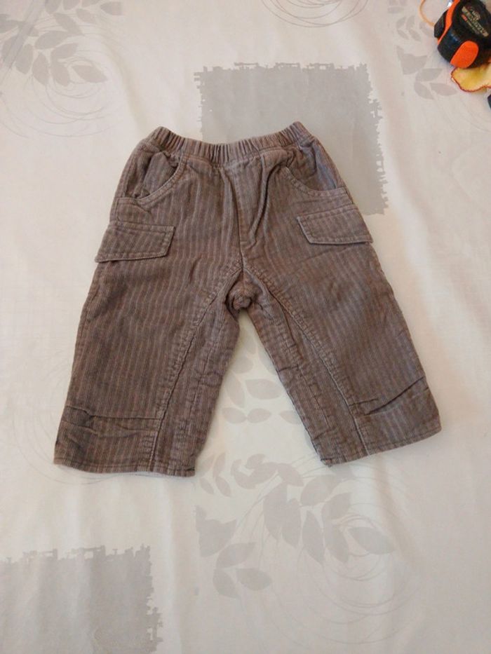 Lot 2 pantalons 6 mois - photo numéro 8