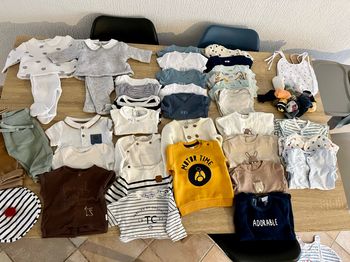 Lot de vêtements bébé 3 mois