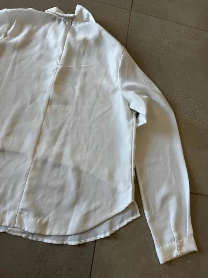 Haut blanc Calliope, taille XL, très bon état - photo numéro 6