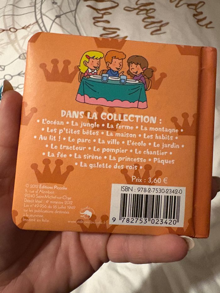 Petit livre avec volet à soulever « la galette des rois » piccolia - photo numéro 2