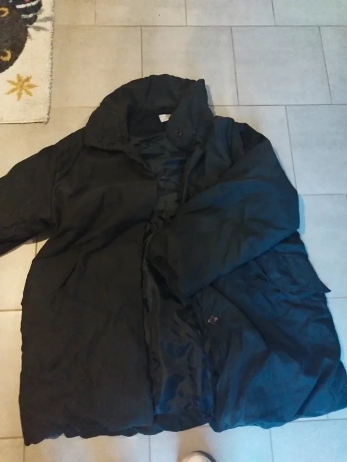 Manteau noir - photo numéro 2