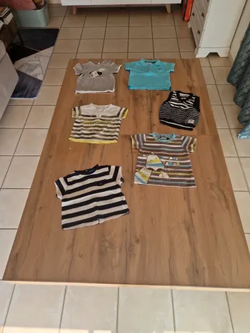 Lot - 5 tee shirt + 1 pull manches courtes - 6 mois
