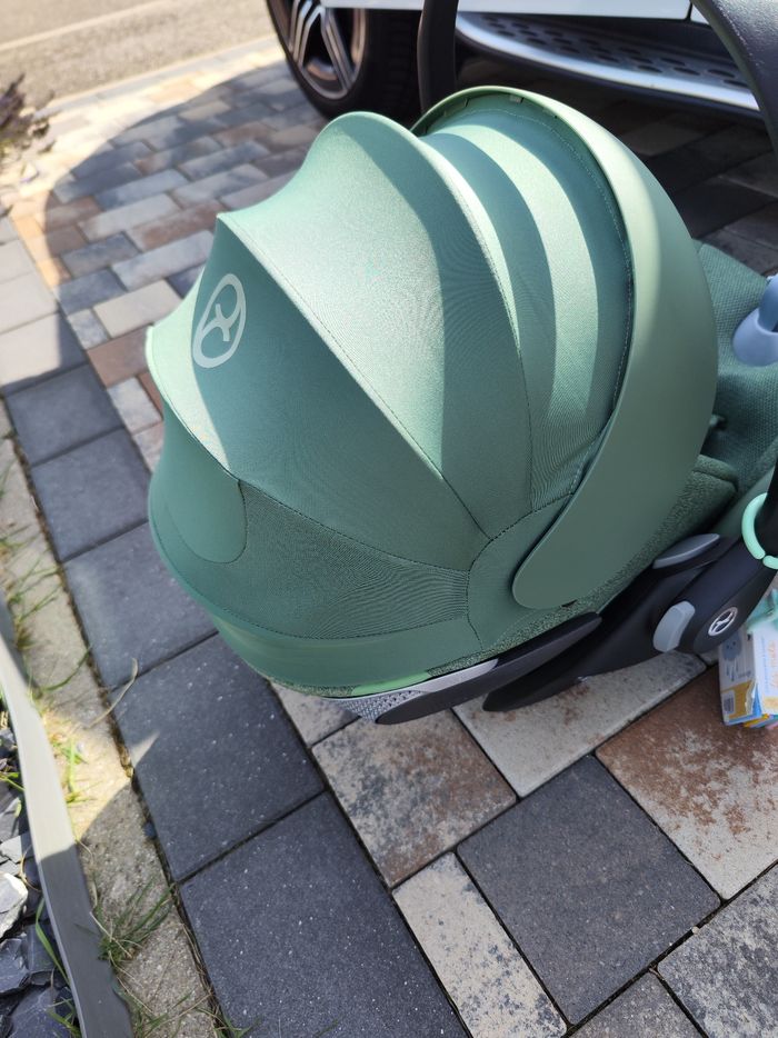 Cosy Cybex cloud T i-size très bon état - photo numéro 3