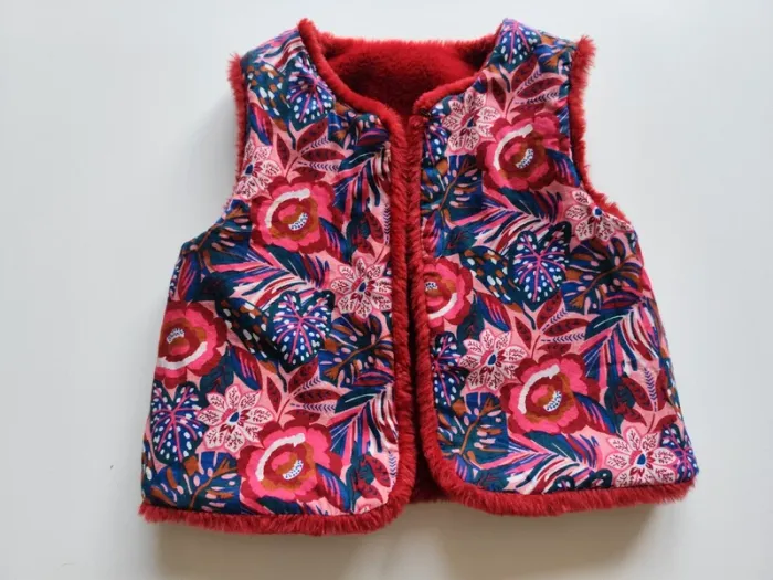 Gilet sans manches réversible 24 mois - photo numéro 2