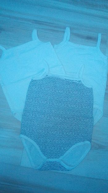 Lot de 3 bodies bretelles