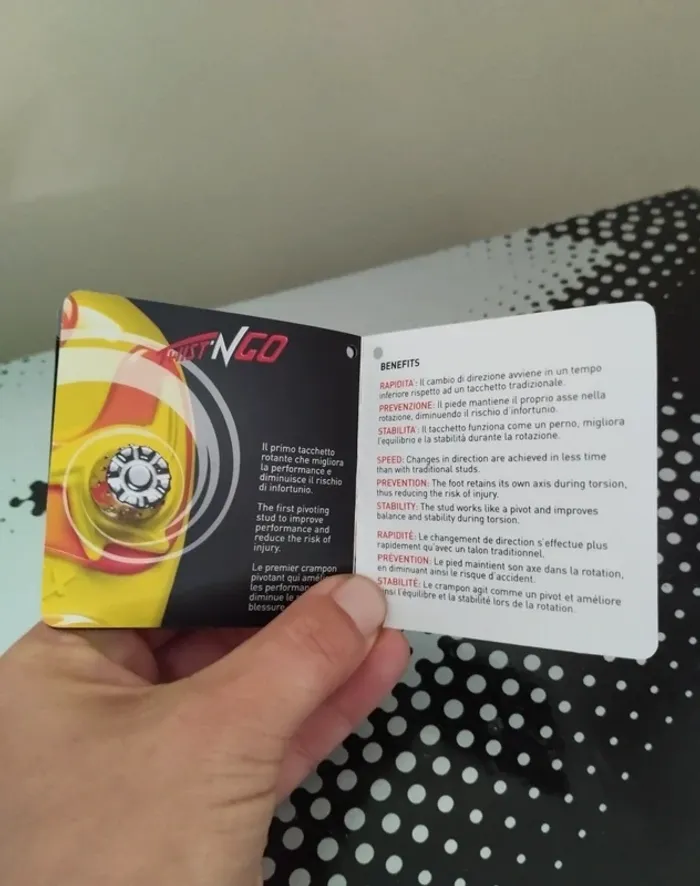 Chaussures de Football Lotto Zhero Gravity pointure 41 - photo numéro 11