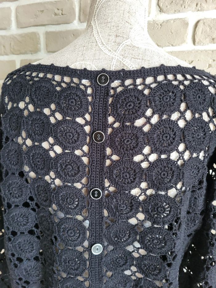 Beau pull en crochet noir Laura Ashley - Bohème chic - photo numéro 8