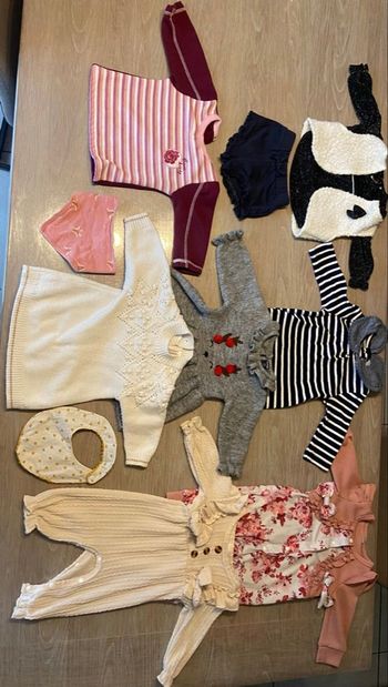 Lots vêtements bébé filles 3 mois
