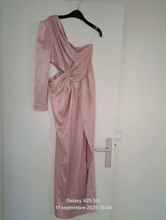 Robe de soirée - photo numéro 2