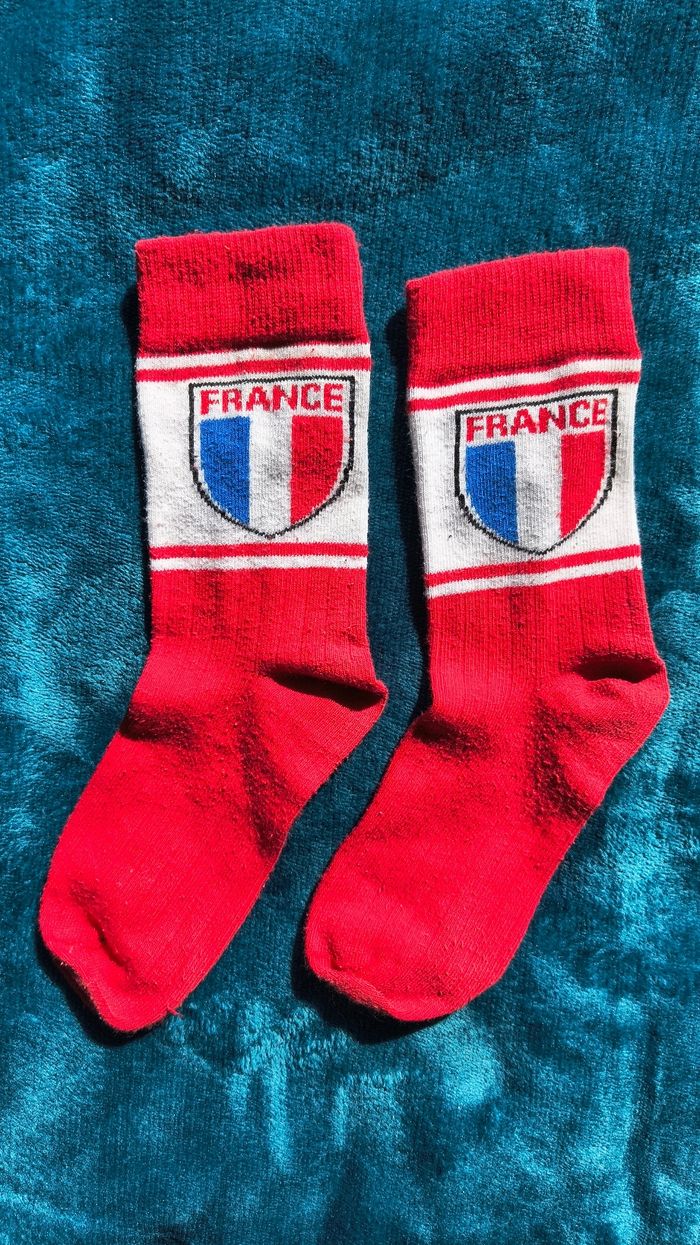 🧦 Lot de 3 paires de chaussettes blanches et rouges (P31/34) 🧦 - photo numéro 3