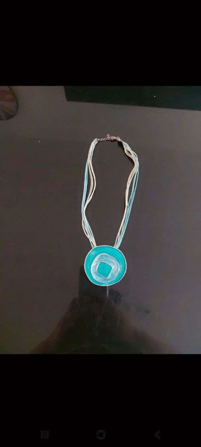 Collier rond turquoise