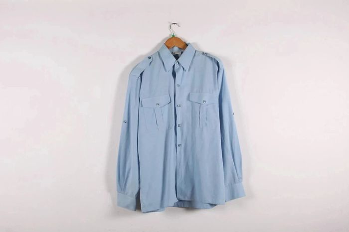 Superbe chemise coton bleu ciel structurée vintage (#23546)