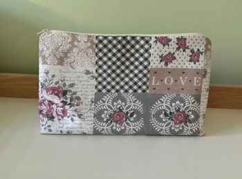 Grande trousse de toilette thème Romance